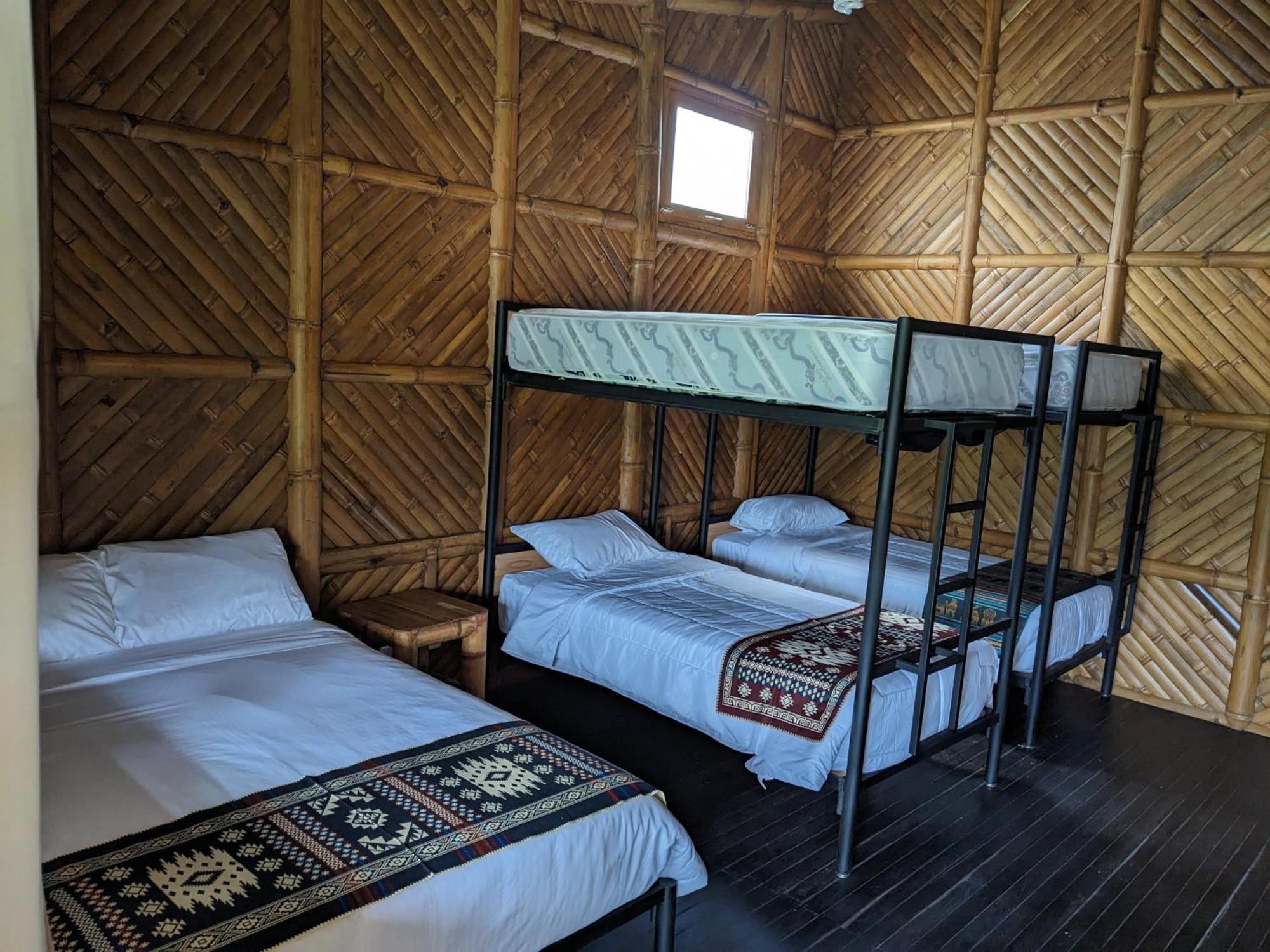 Golden Tree Mindo Eco-Lodge מראה חיצוני תמונה